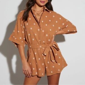VICI Fallon Collared Tie Waist Romper